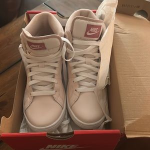 Women’s Nike Court Royale 2 Mid - Dusted pink - Size 6